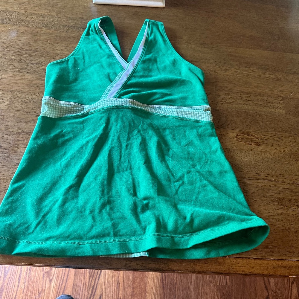 Lululemon Green Sports Top